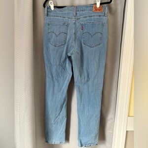 Levi's 724 High Rise Straight 32x 30 Light wash